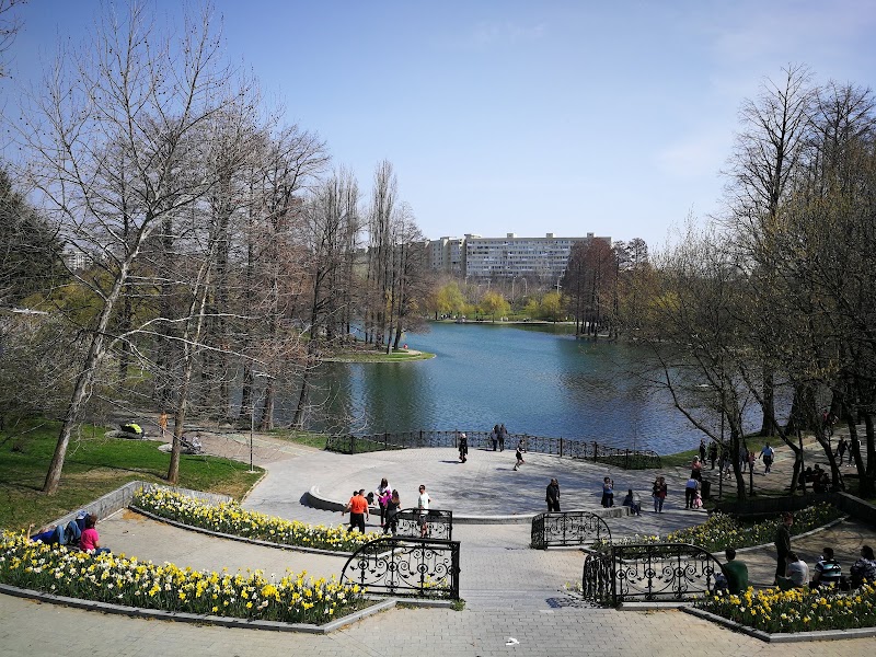Парк Alexandru Ioan Cuza (Parcul IOR / Parcul Titan)