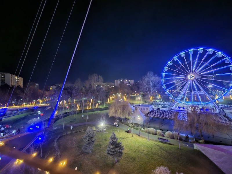 Парк Drumul Taberei (Parcul Moghioroș)